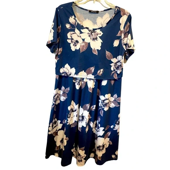 Quinee Maternity Nursing/Breastfeeding Dress - Picture 3 of 8